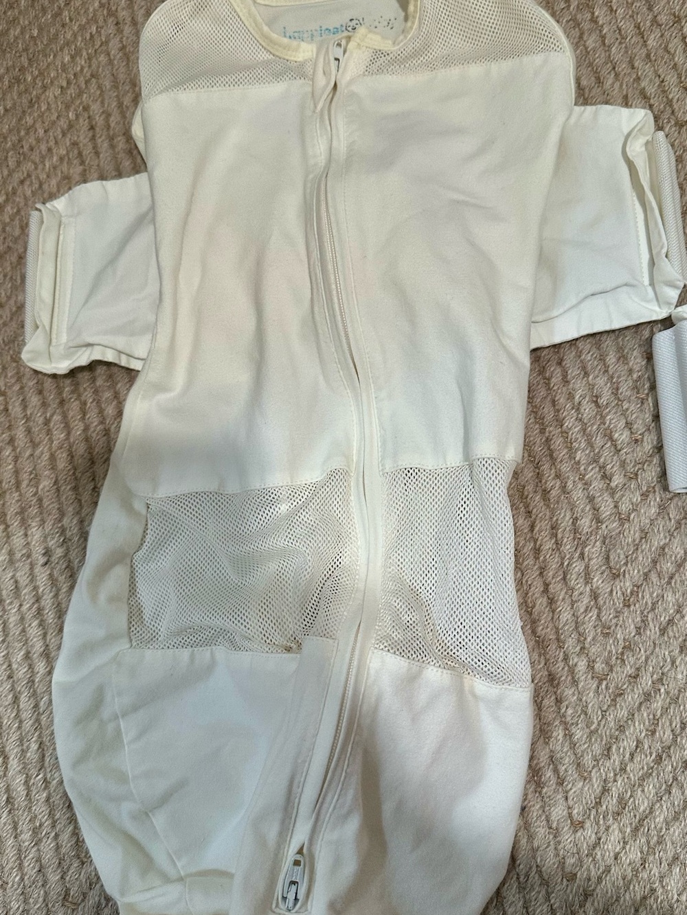 SNOO- Medium White Mesh Panel Zip-Up Baby Swaddle/Sleep Sack in IVORY